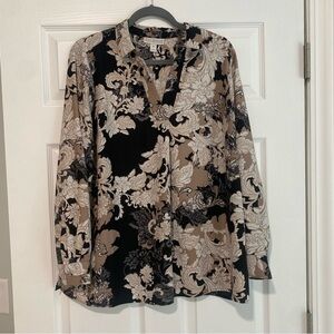 Dana Buchman Black and Blush Floral Top